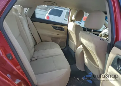 2015 Nissan Altima 2.5 z USA, uszkodzony, nr VIN 1N4AL3AP9FC108638